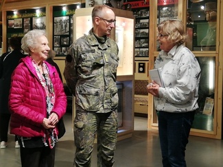 Syysretki 2019, Jääkäriprikaatin komentaja Sami-Antti Takamaa, Alli Korva ja Helka Urponen